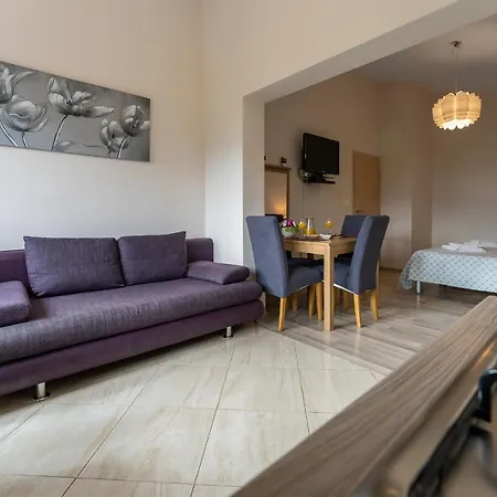 Argyruntum Apartments Starigrad Paklenica Buitenkant foto