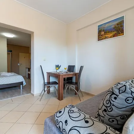 Argyruntum Apartments Starigrad Paklenica Buitenkant foto