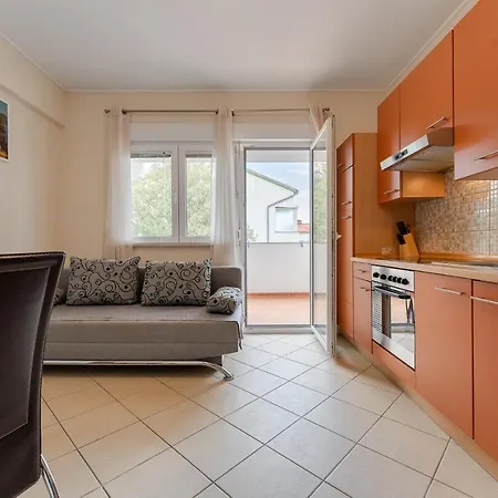 Argyruntum Apartments Starigrad Paklenica Buitenkant foto