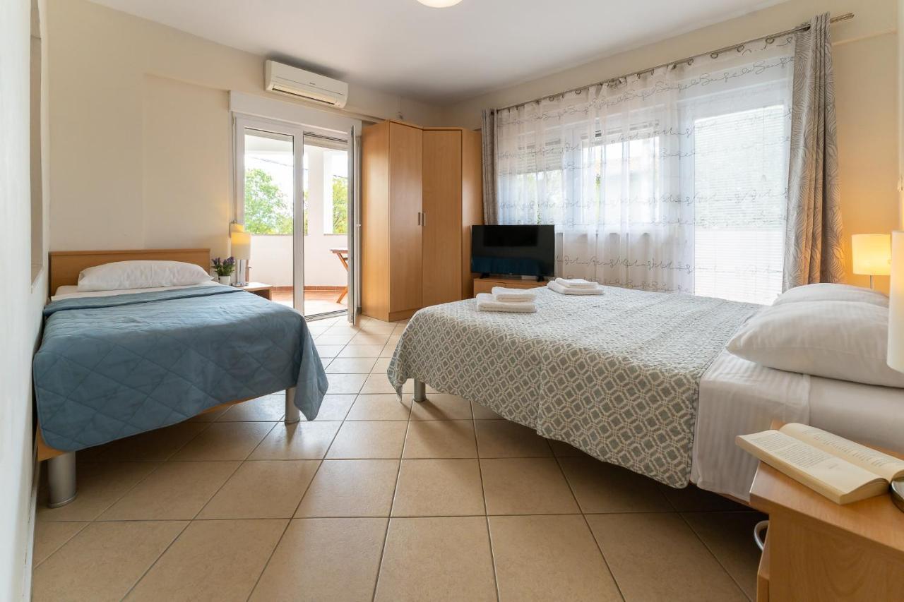 Argyruntum Apartment